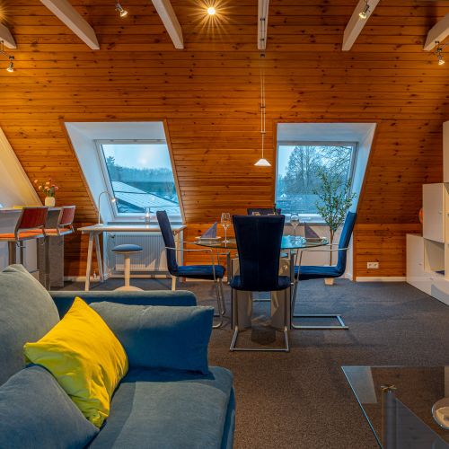 ferienwohnung1-waldblick-tannenriede-wohn/essbereich-2