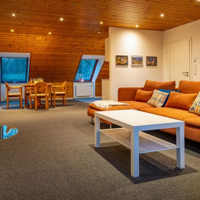 ferienwohnung2-dachterrasse-tannenriede-Wohnzimmer-1