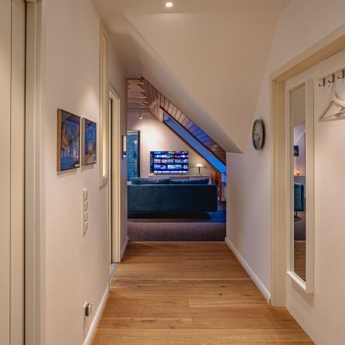 ferienwohnung1-waldblick-tannenriede-flur